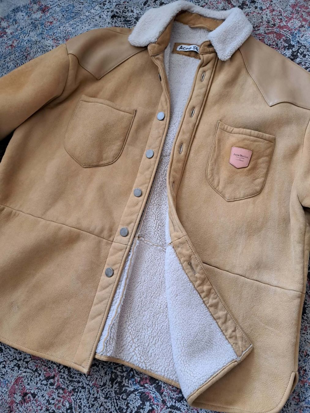 Acne Studios Giacche: Acne Studios Overshirt Jacket – Usato da Saas Grund venduto da IvanaXY
