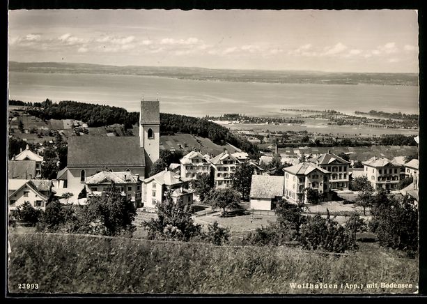 Cartoline postali: AK Wolfhalden /App., Ortsansicht mit Bodensee – Usato da Berlin venduto da bartko-reher