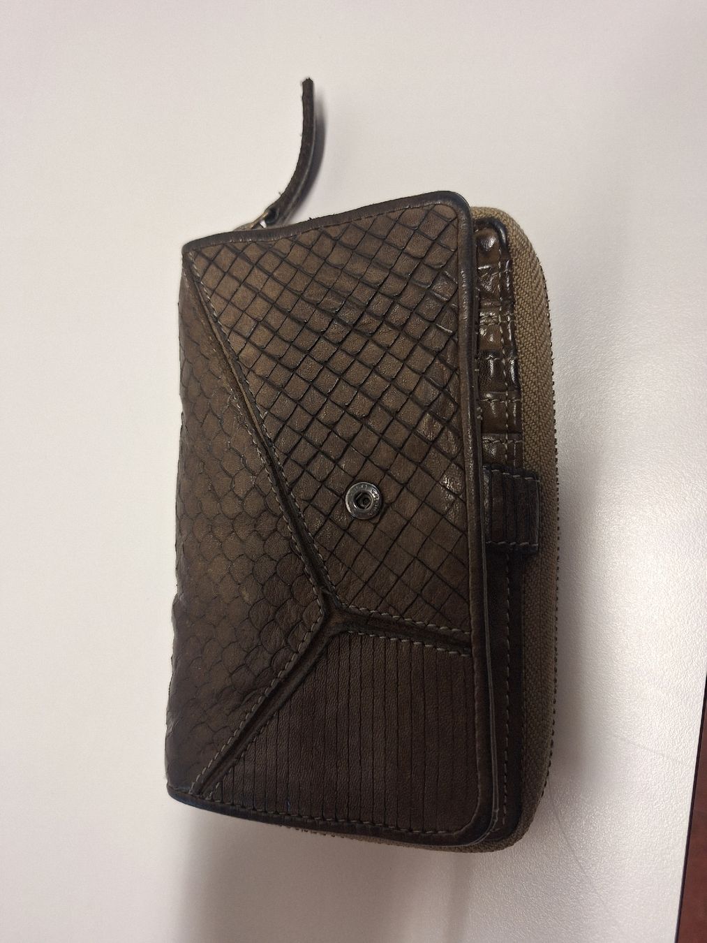 Brieftaschen: porte-monnaie  – Gebraucht aus Granges VS von Moscou1