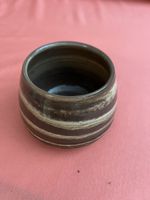 Keramik Tasse handgemacht, braun/weiss gestreift