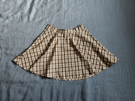 Jupe carreaux – taille S – neuf