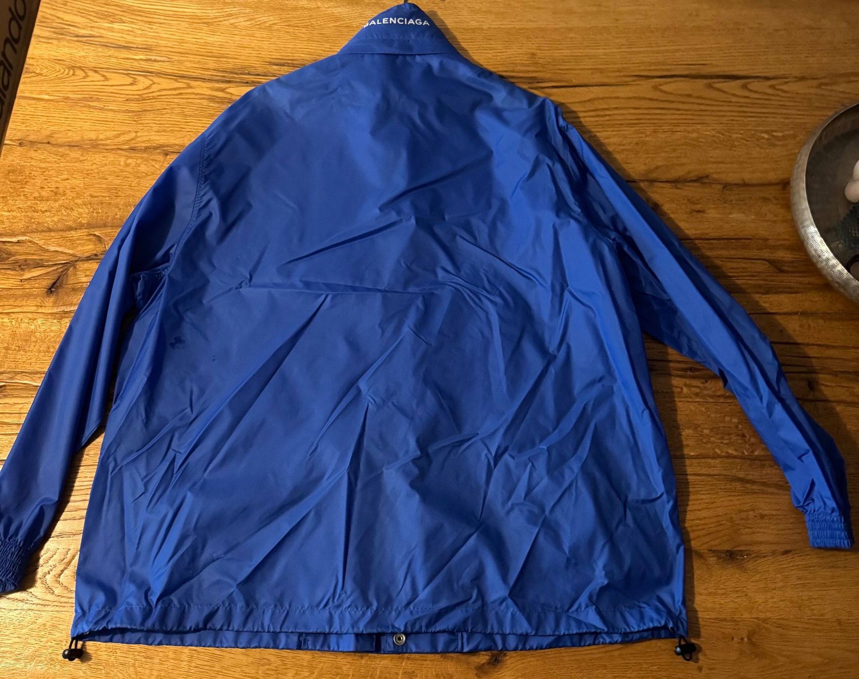 Balenciaga Jacken: Balenciaga - Regenjacke – Gebraucht aus Zürich von sell_my_stuff 1
