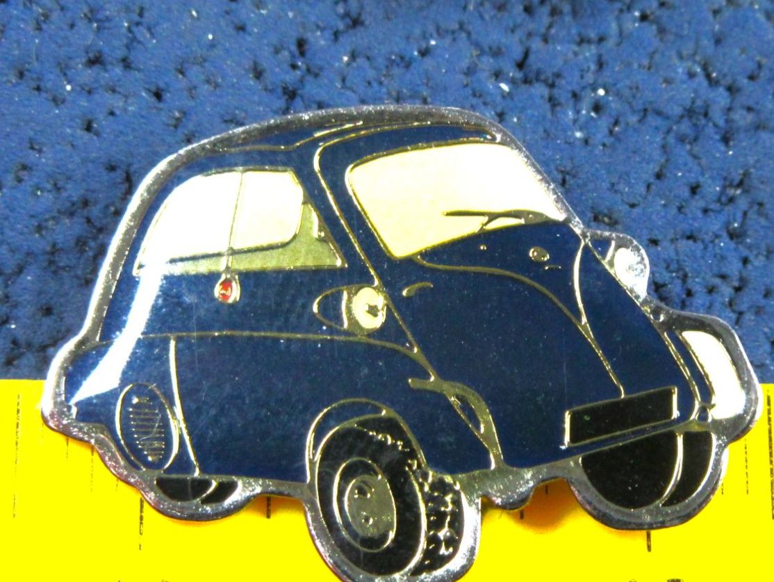 BMW Plaketten & Abzeichen: BMW ISETTA 300 AUTO PIN GLASIERT MIT SECURITY-CLIP – Gebraucht aus Ettingen von Hausi4711 1
