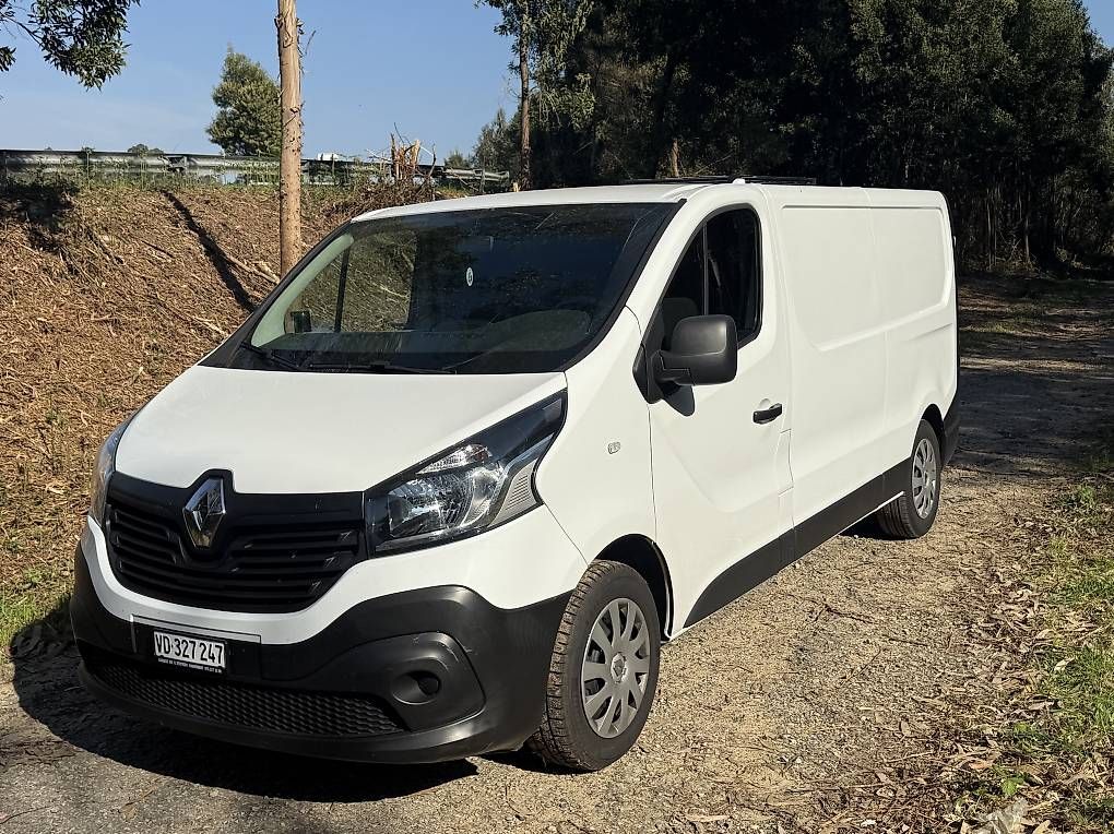 Veicoli da campeggio: Renault Trafic 3 - Van aménagé  – Usato da Suchy venduto da maxconcept 2