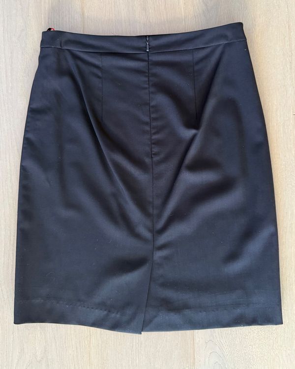 Hugo Boss Ensembles & Tailleurs: Hugo Boss Damen Hosenanzug mit Rock – D'occasion à Wilen b. Wollerau par cho_7k6w 3