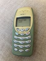Mobiltelefon Nokia 3310 grün funktionstüchtig