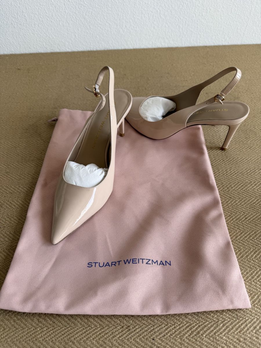 Stuart Weitzman Chaussures femmes: Damen Pumps STUART WEITZMAN Lackleder Grösse 37 – D'occasion à Konolfingen par petzipetz