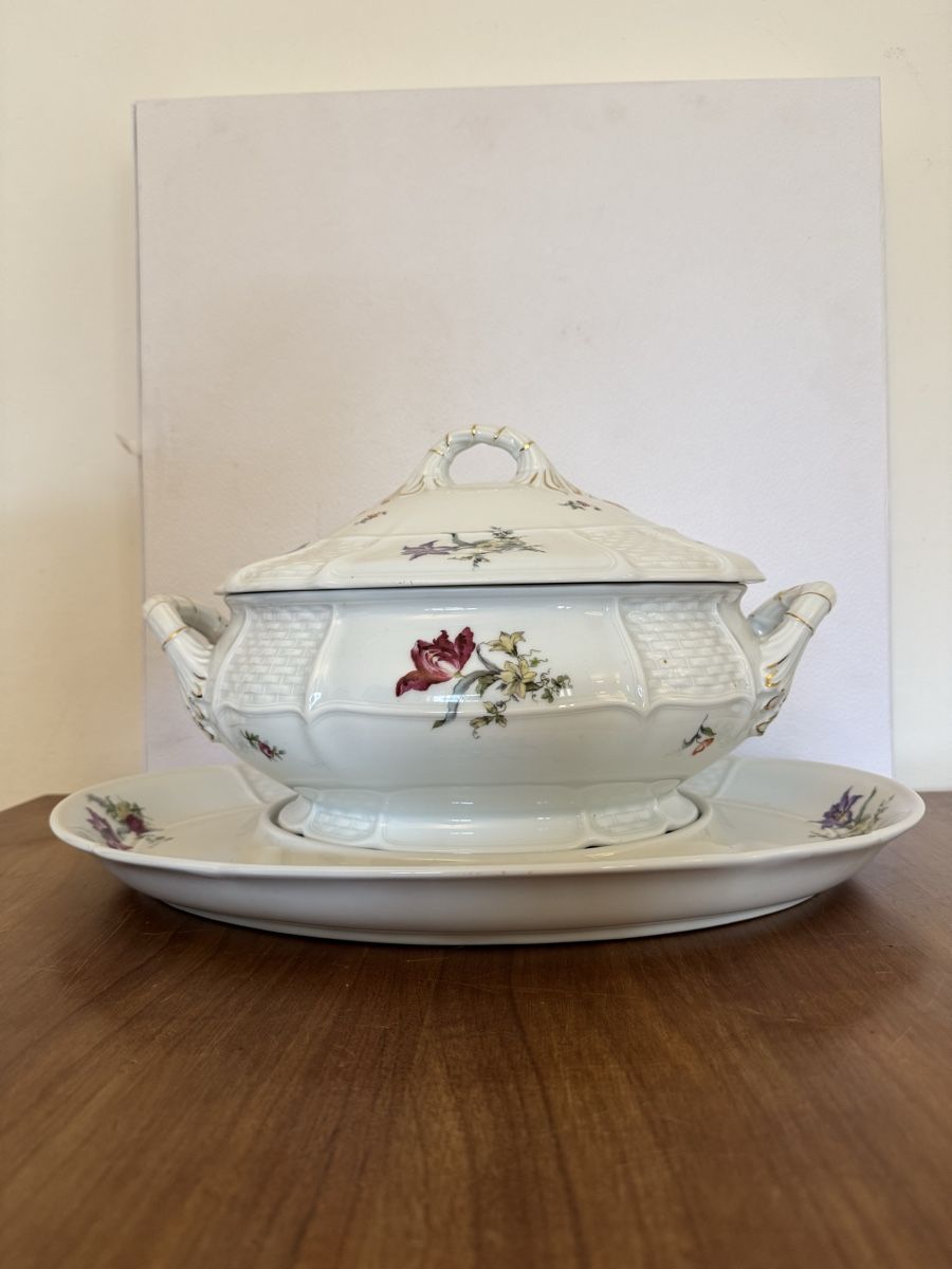 Rosenthal Ciotole: Rosenthal - Ovale Suppenterrine mit Deckel und Servierplatte – Usato da Zürich venduto da Nobs1 1