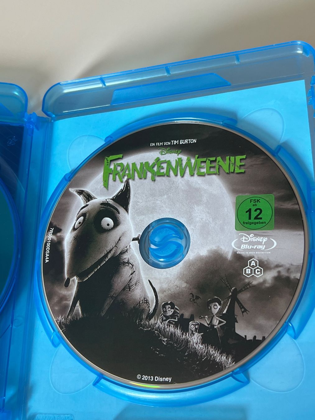 Tutti i DVDs: Frankenweenie (Blu-ray 3D) - Tim Burton – Usato da Altstätten SG venduto da sheamus 2