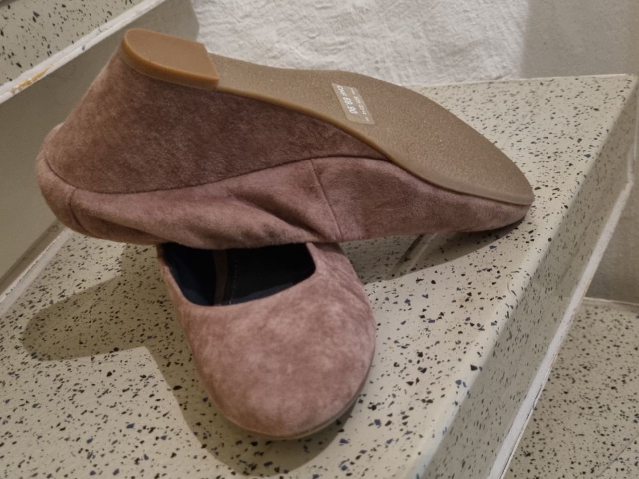Scarpe da donna: Schuh mit Keilabsatz Gr. 39 beige neu – Nuovo e nell'imballaggio originale da Geroldswil venduto da Agapanthus22 1
