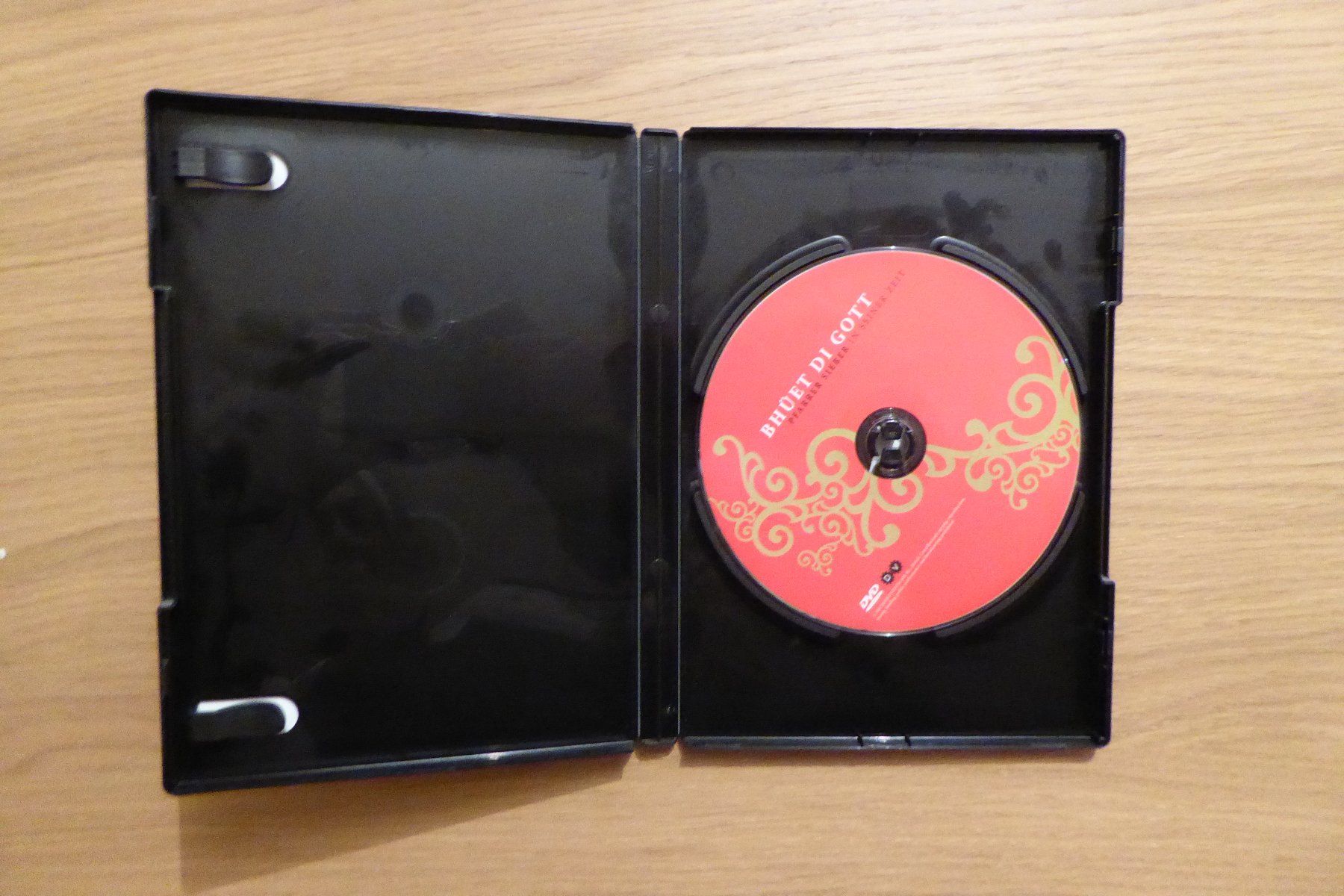 Tutti i DVDs: DVD Pfarrer Sieber Bhüet di gott – Usato da Allschwil venduto da Summelsarium 3