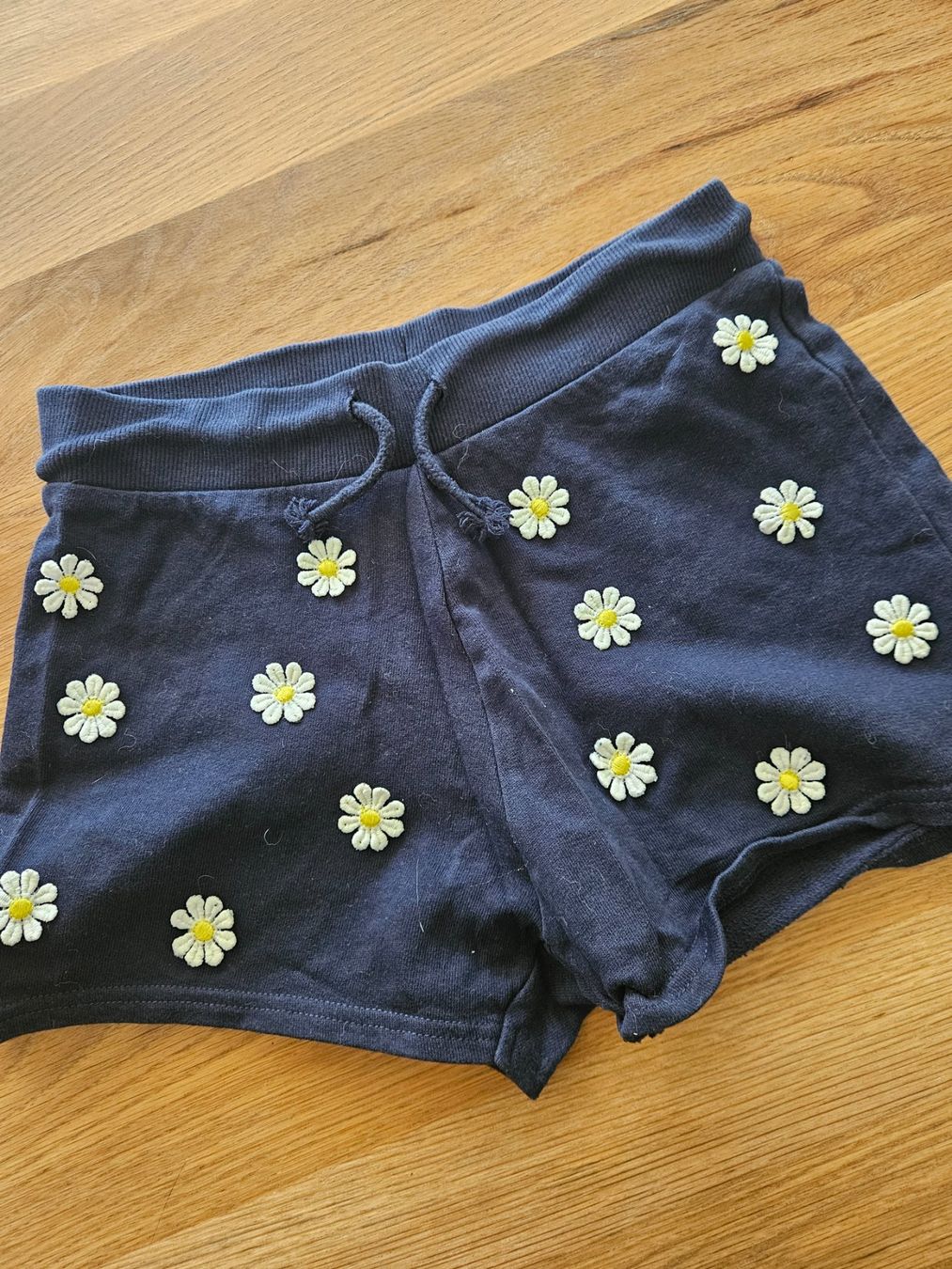 Next Pantaloni: Next Shorts dunkelblau Gr. 152 – Usato da Engelburg venduto da ynnoc19