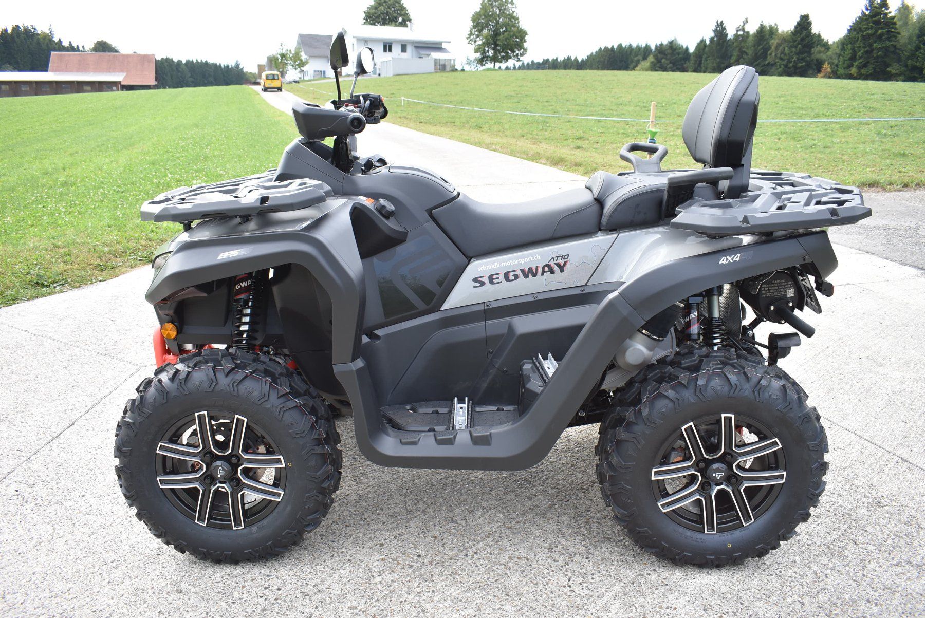 Segway ATV / Quad: SEGWAY AT 10 4x4 – Nuovo (secondo la descrizione) da Sempach-Station venduto da dragster410 3