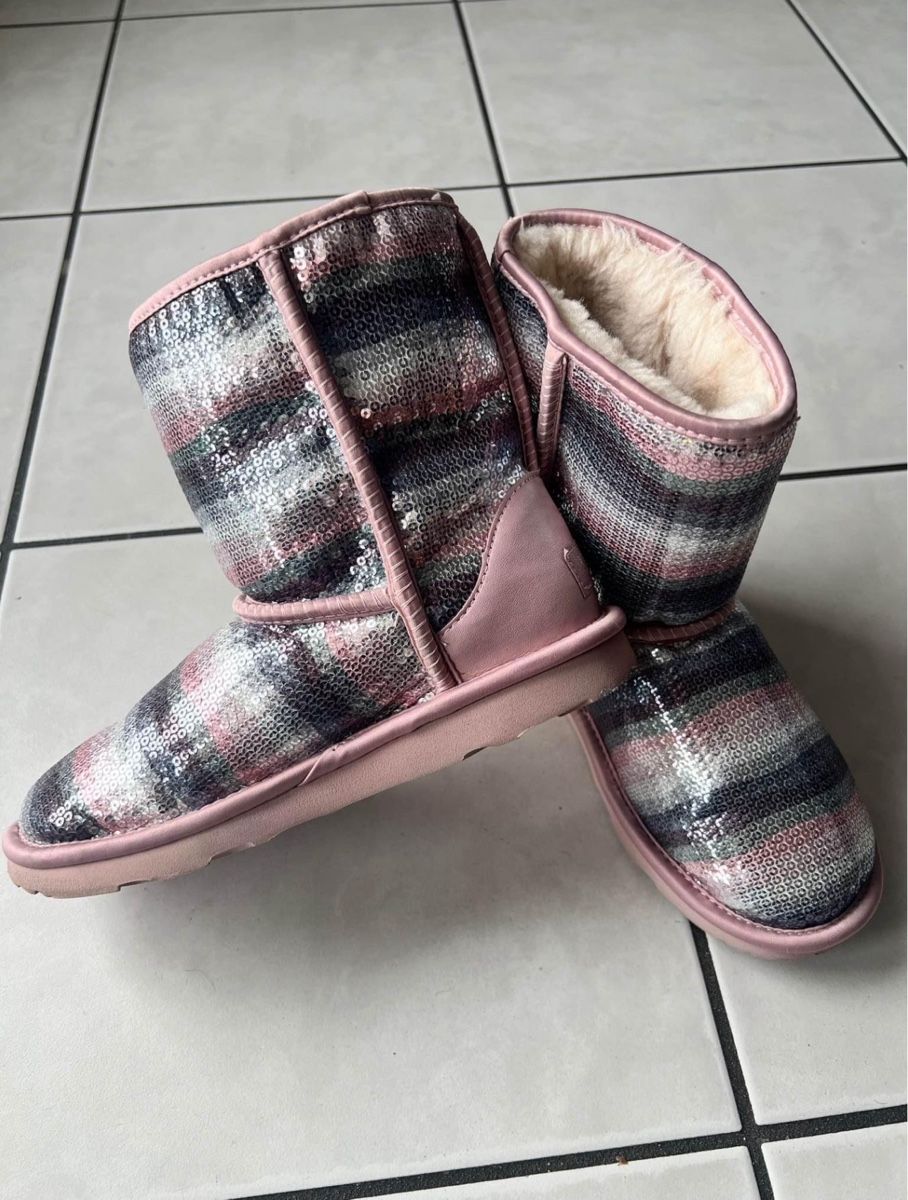 Ugg Damenschuhe: Ugg taille 36 – Gebraucht aus Monthey von Joseph-29 2
