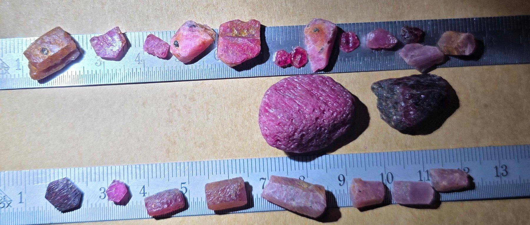Pierres précieuses: 150,2 ct Rubis bruts 23 pcs – D'occasion à Carouge GE par Crystal_Energy 3