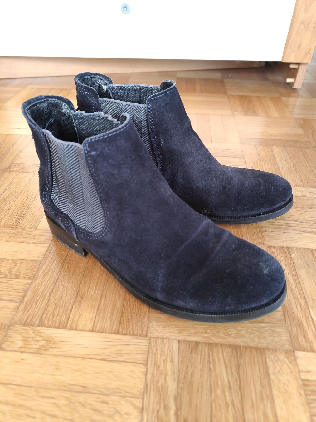 Tommy Hilfiger Damenschuhe: stivaletti – Gebraucht aus Tesserete von eli_y5kr