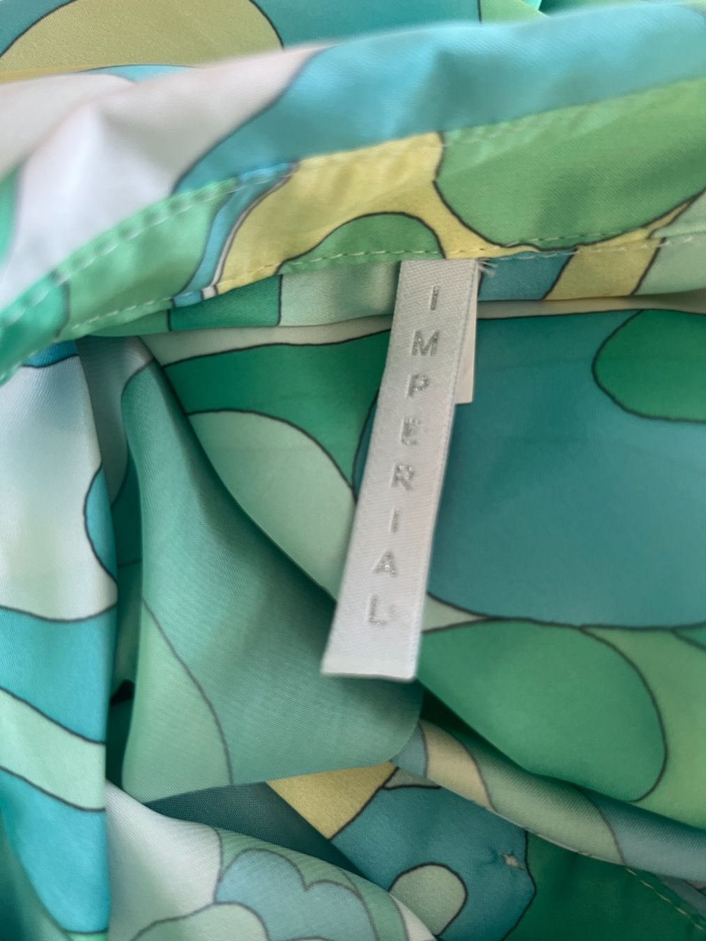 Vestiti: Robe IMPERIAL 40 – Usato da Seiry venduto da vanille08 8