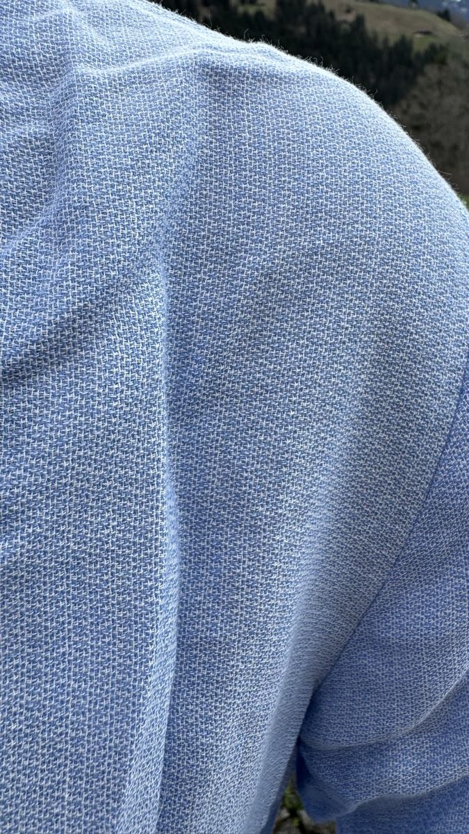 H&M Blusen: Bluse schick hellblau Grösse 38 Damen – Gebraucht aus Landquart von Happyhippo42 2