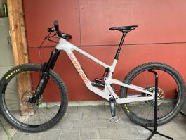 Santa Cruz Nomad C 6.0 - Large - 2023