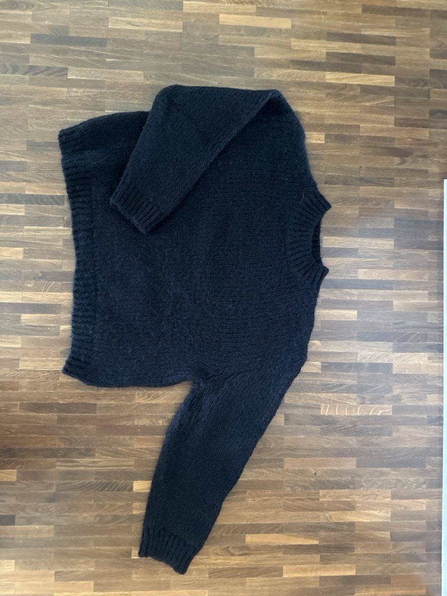 Zara Maglioni & Felpe: Zara oversized sweater. Size S. New – Nuovo (secondo la descrizione) da Zürich venduto da lar_8826 3