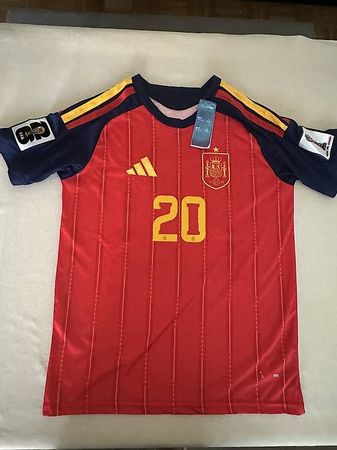 Pedri 20 Trikot