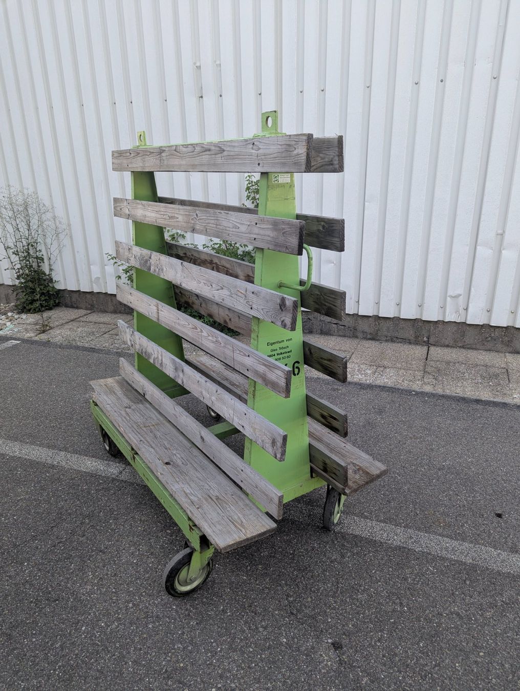 Articles en bois: Stabiler Holzplatten, Glaswagen – D'occasion à Watt par inf_cpz7 1