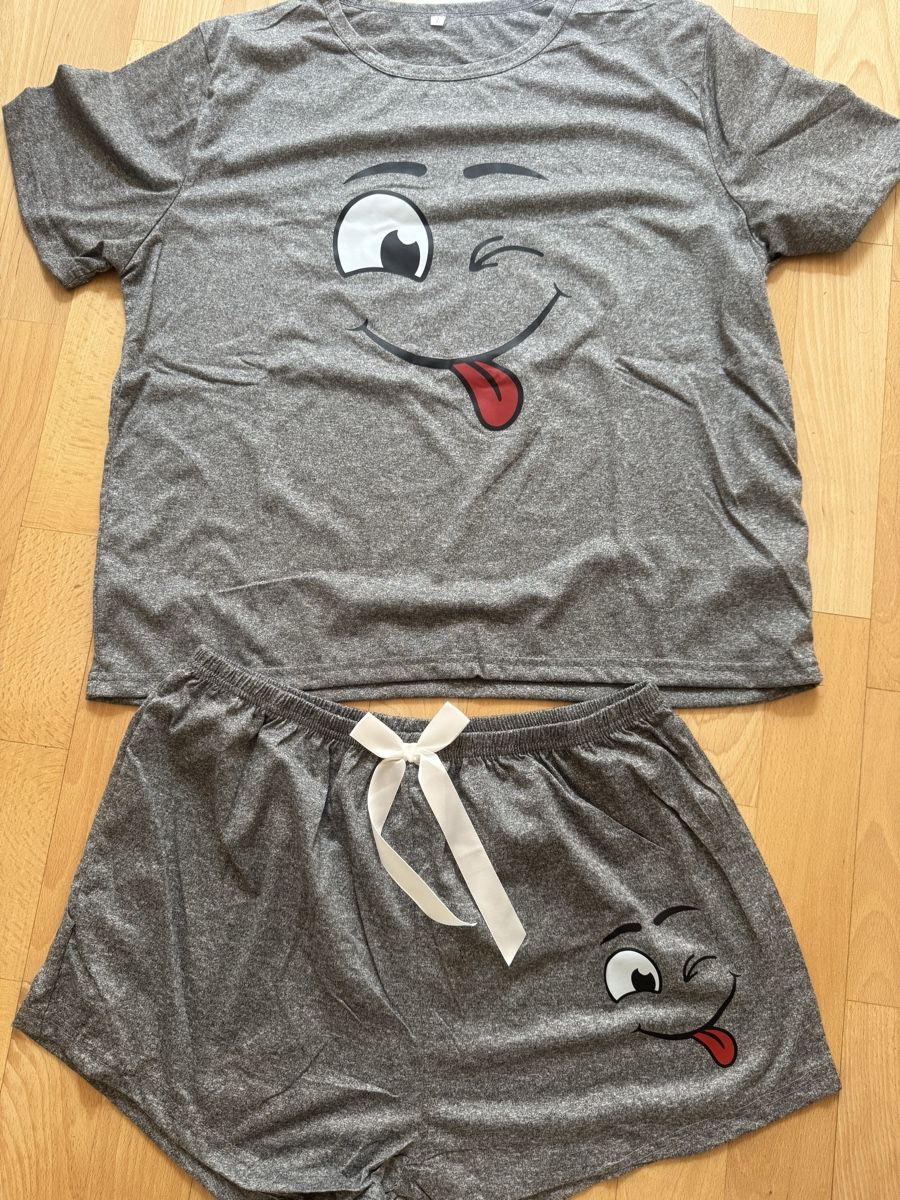 Negligees & Pigiami: Pyjama Set Kurzarm mit Smiley Gr. L  – Nuovo e nell'imballaggio originale da Abtwil SG venduto da ale2002 2
