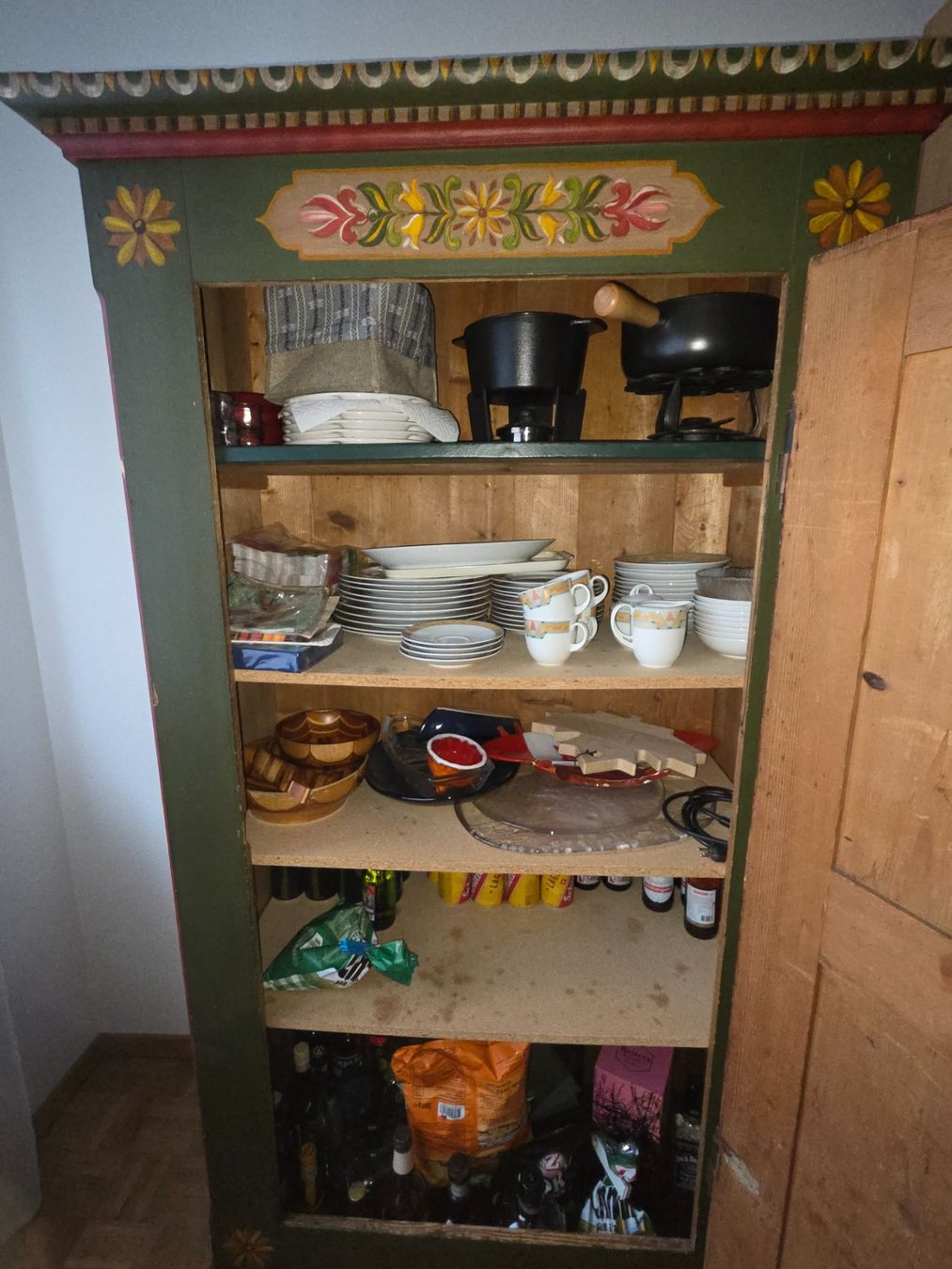 Armoires: Schrank – D'occasion à Kloten par mato2008 4
