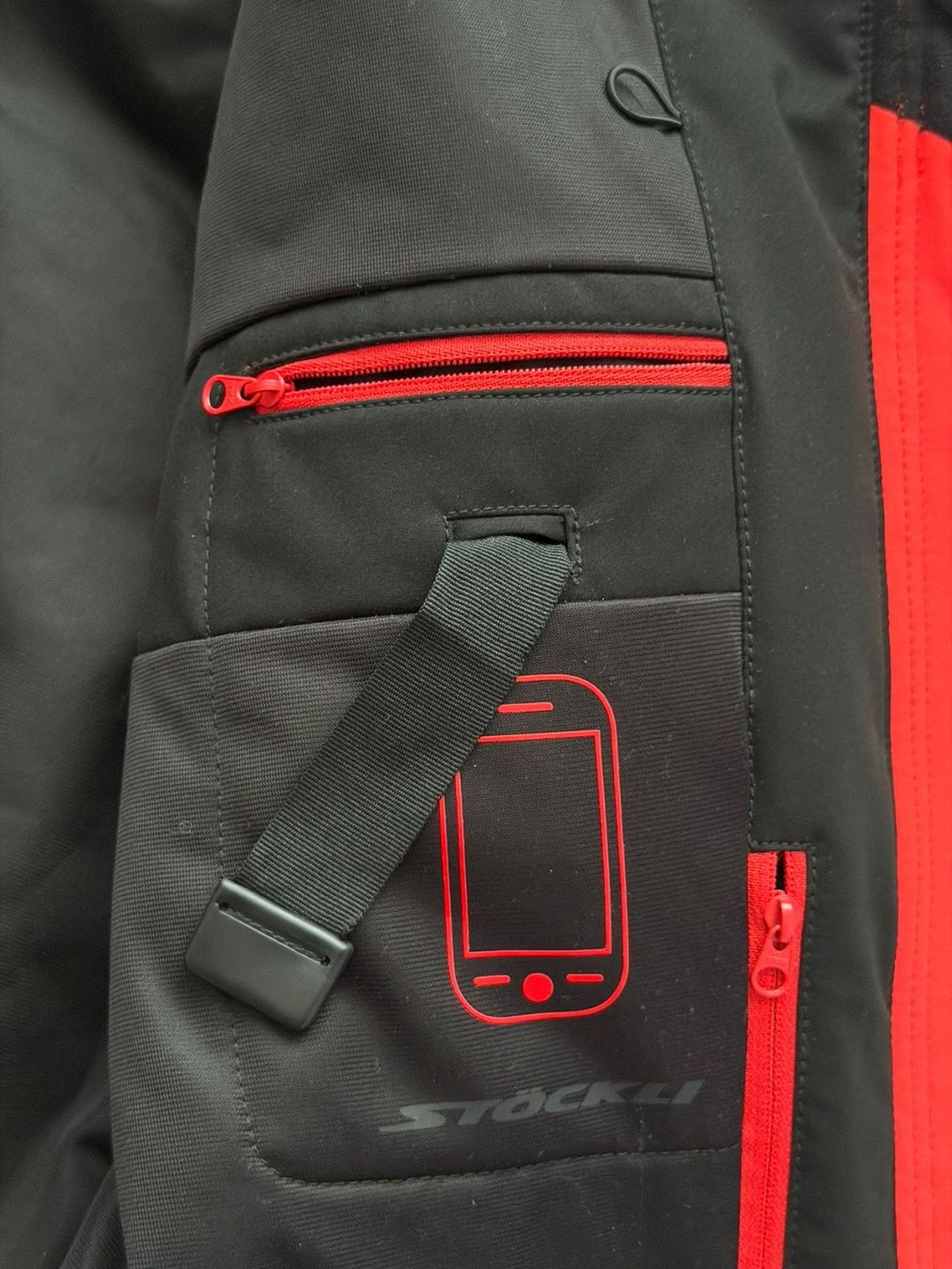 Stöckli Giacche: Stöckli Ski Jacke Herren – Usato da Au ZH venduto da bpu_sp7d 8