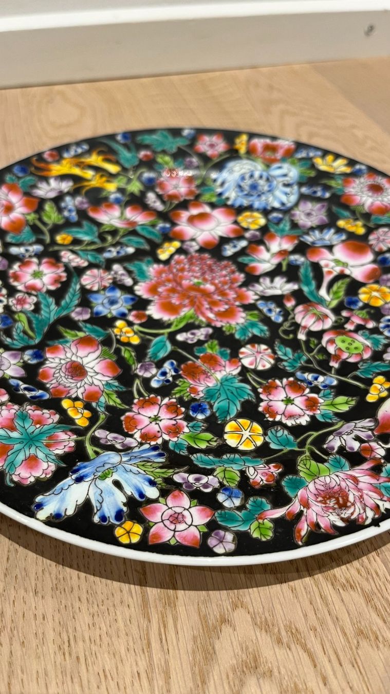 Servierplatten: Vintage Noire Mille Fleur dekorative Platte – Gebraucht aus Wettingen von gipas13 1
