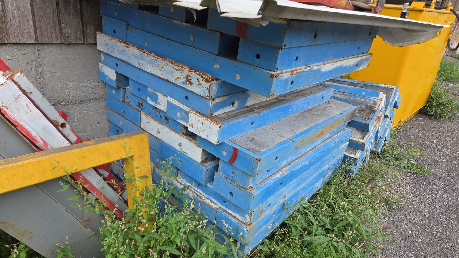 Tutti gli attrezzi: Schalungsplatten ohne Verbindungsteile – Usato da Bilten venduto da pet_2bbl 2