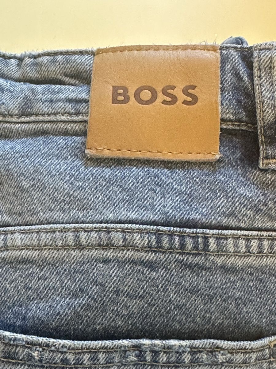 Hugo Boss Jeans: Boss Jeans Gr. M the Marlene wide crop – Usato da Diepoldsau venduto da Soleil0425 2