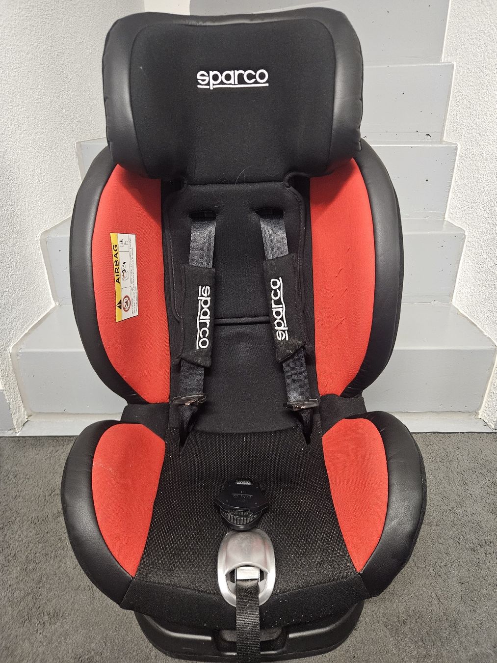 Sparco Auto-Kindersitze: Sparco Kindersitz rot – Gebraucht aus Attikon von is-f 1