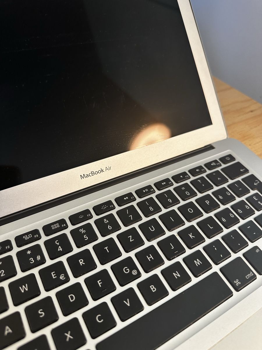 Apple Notebook: MacBook Air 13" used good condition – Usato da Adliswil venduto da kaischmid 2