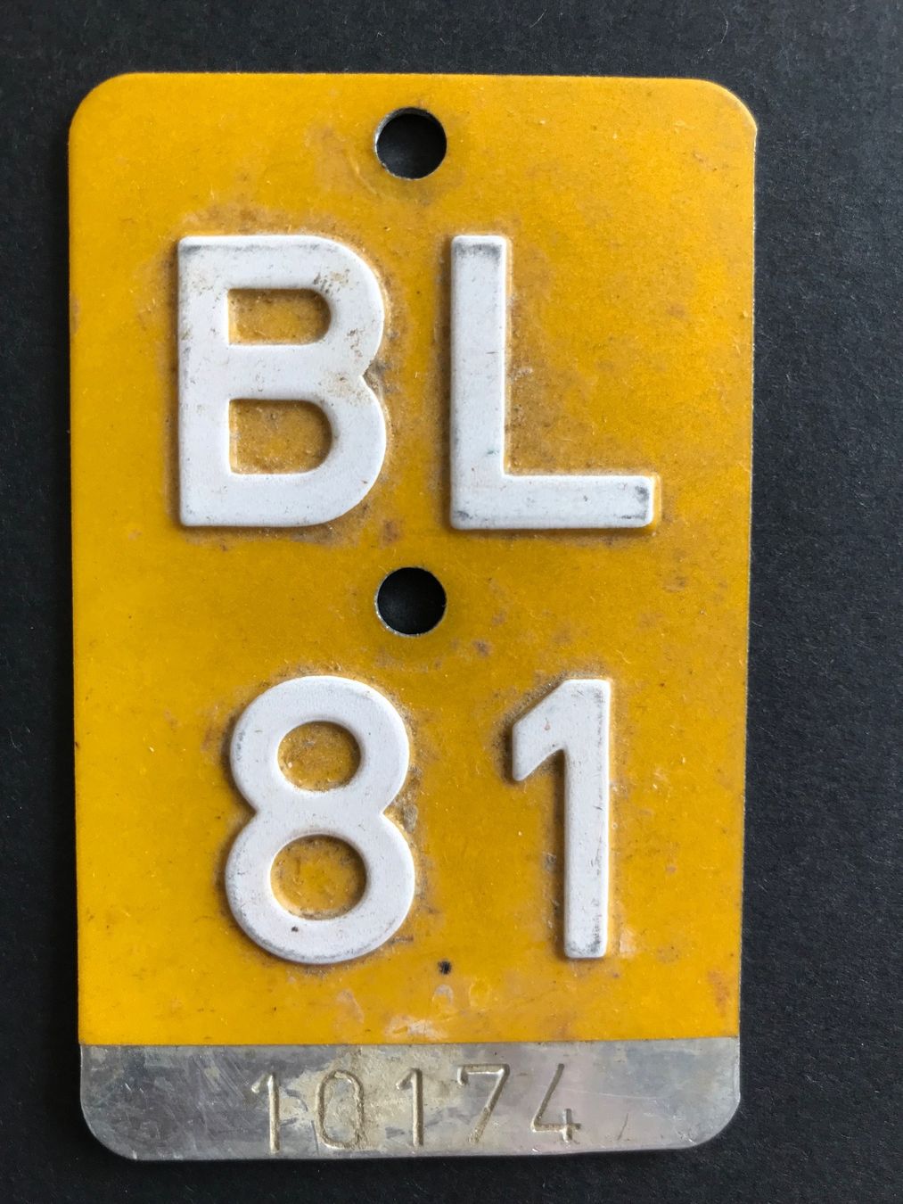 Ecriteaux: BL 81 – D'occasion à Feldmeilen par Allerlei3112