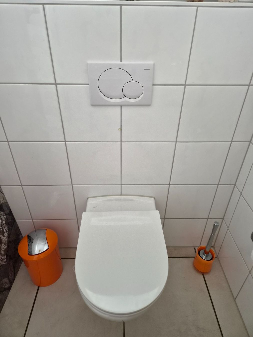 Laufen WC: Wand-WC weiss mit WC-Sitz – Usato da Auw venduto da mw83 3
