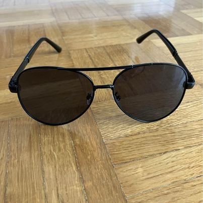 Occhiali & Lenti: Sonnenbrille – Nuovo (secondo la descrizione) da Emmenbrücke venduto da nne_hm9j