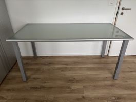 Bürotisch