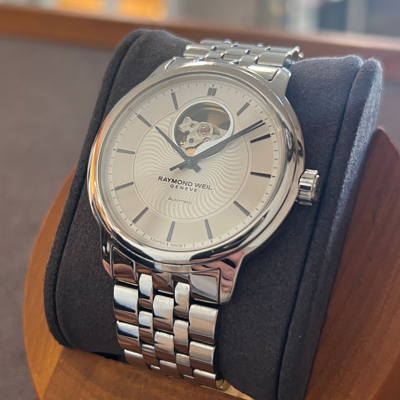 Raymond Weil Orologi: Raymond Weil Maestro OpenHeart 2227 – Usato da Carouge GE venduto da Watchaser 2