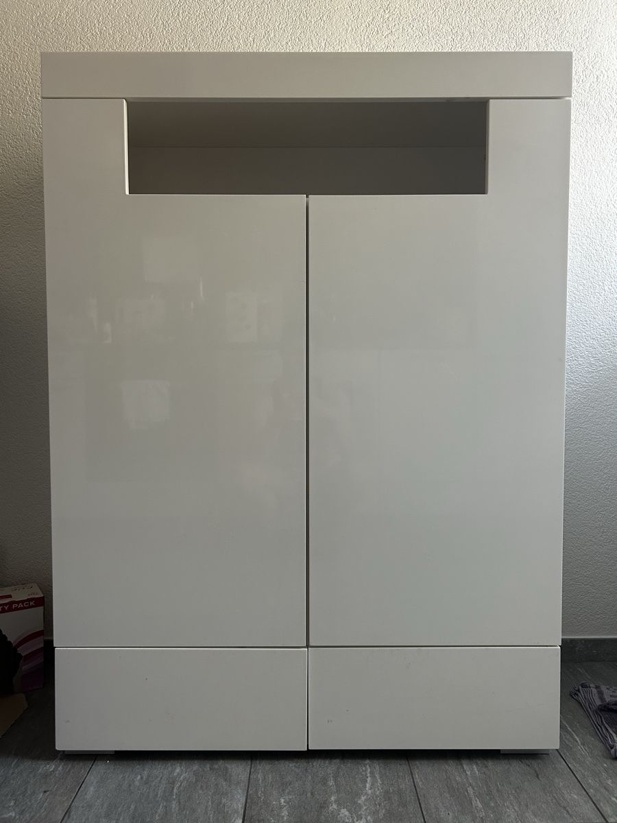 Commodes: Kommode weiss – D'occasion à Biel/Bienne par Nadj_27AG