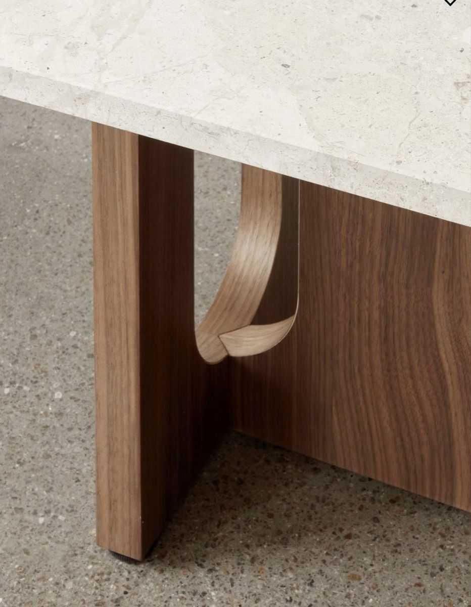 Audo Tische: Audo Androgyne Walnuss Sand – Gebraucht aus Luzern von Soeuv 4