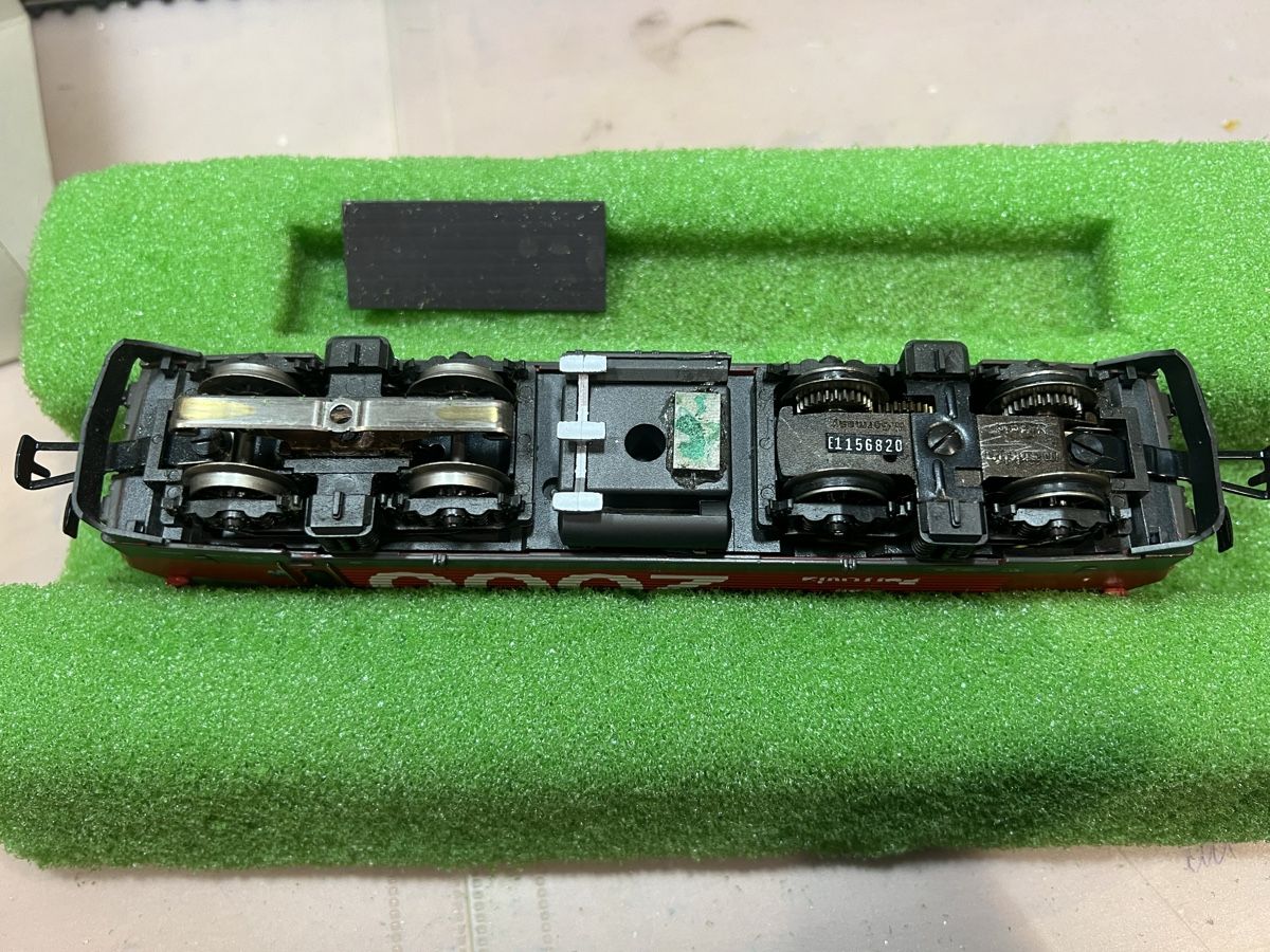 Märklin Modellini di ferrovie: Märklin Re 4/4 IV 2000 – Usato da Dübendorf venduto da Troggy 5