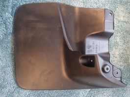 Neuer Kotschutzlappen Origina Toyota Landcruiser 76621-60100