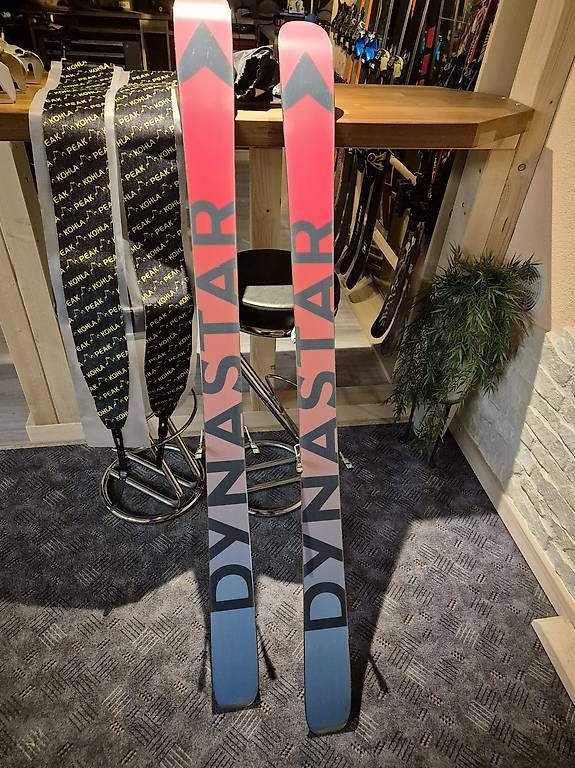 Skis: Freeride/Tourenski – D'occasion à Affeltrangen par Slypi 1