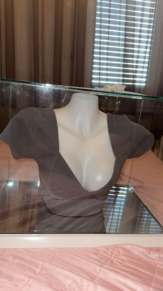Top: Crop Top Damen kurzarm – Nuovo e nell'imballaggio originale da Buchs AG venduto da era_5wsj 2