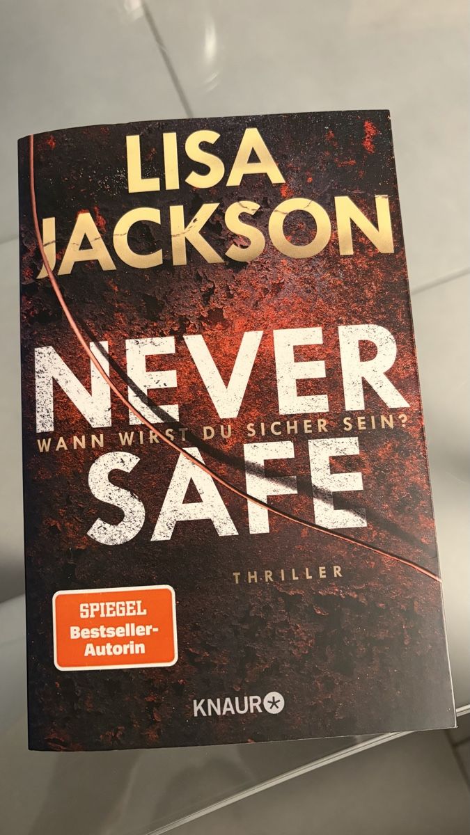 Libri: Never safe - Thriller von Lisa Jackson – Usato da Pfäffikon SZ venduto da baenzli80