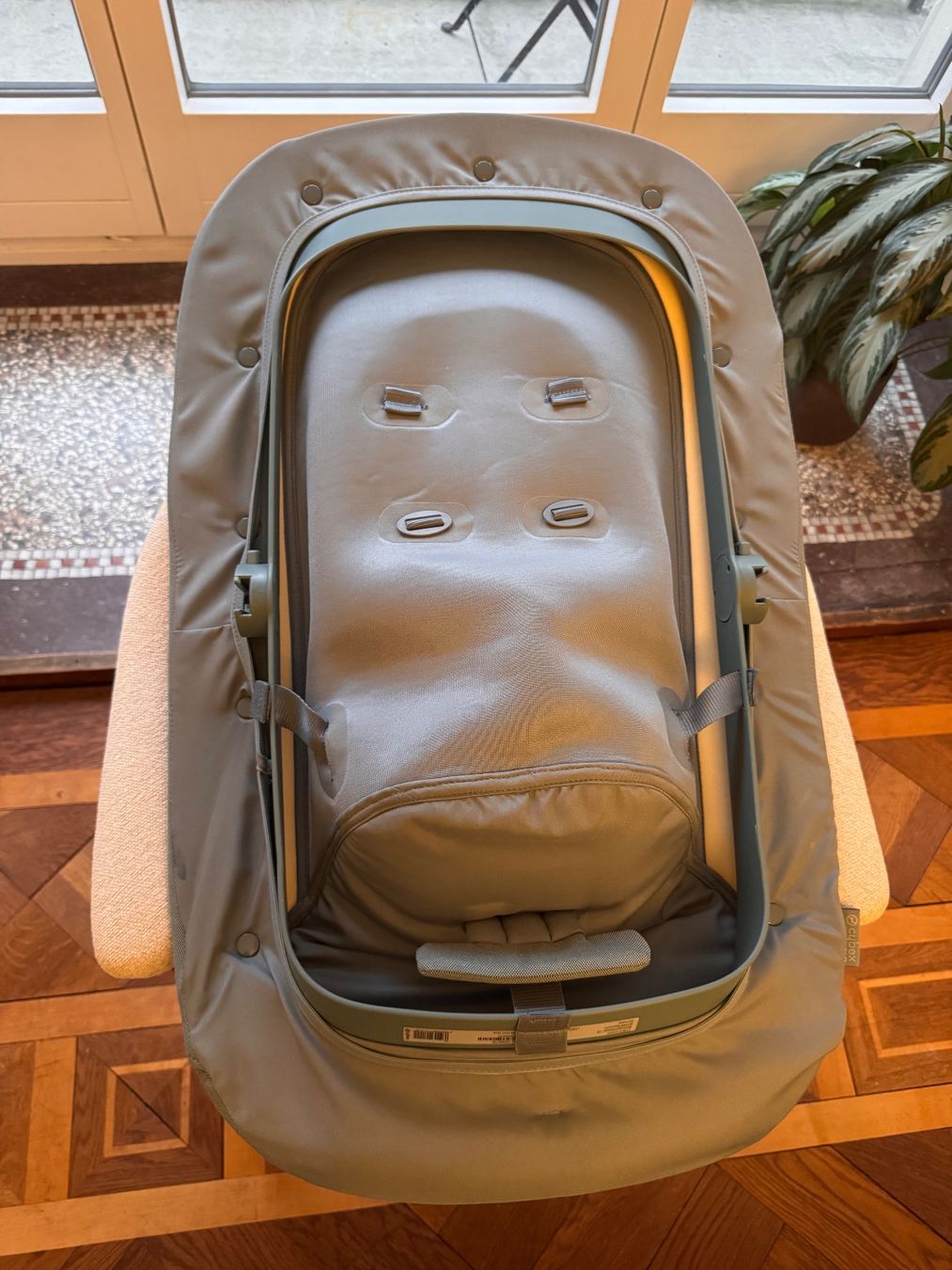 Cybex Chaises hautes: Cybex Lemo Infant Seat – D'occasion à Zürich par cha_bt6t 1