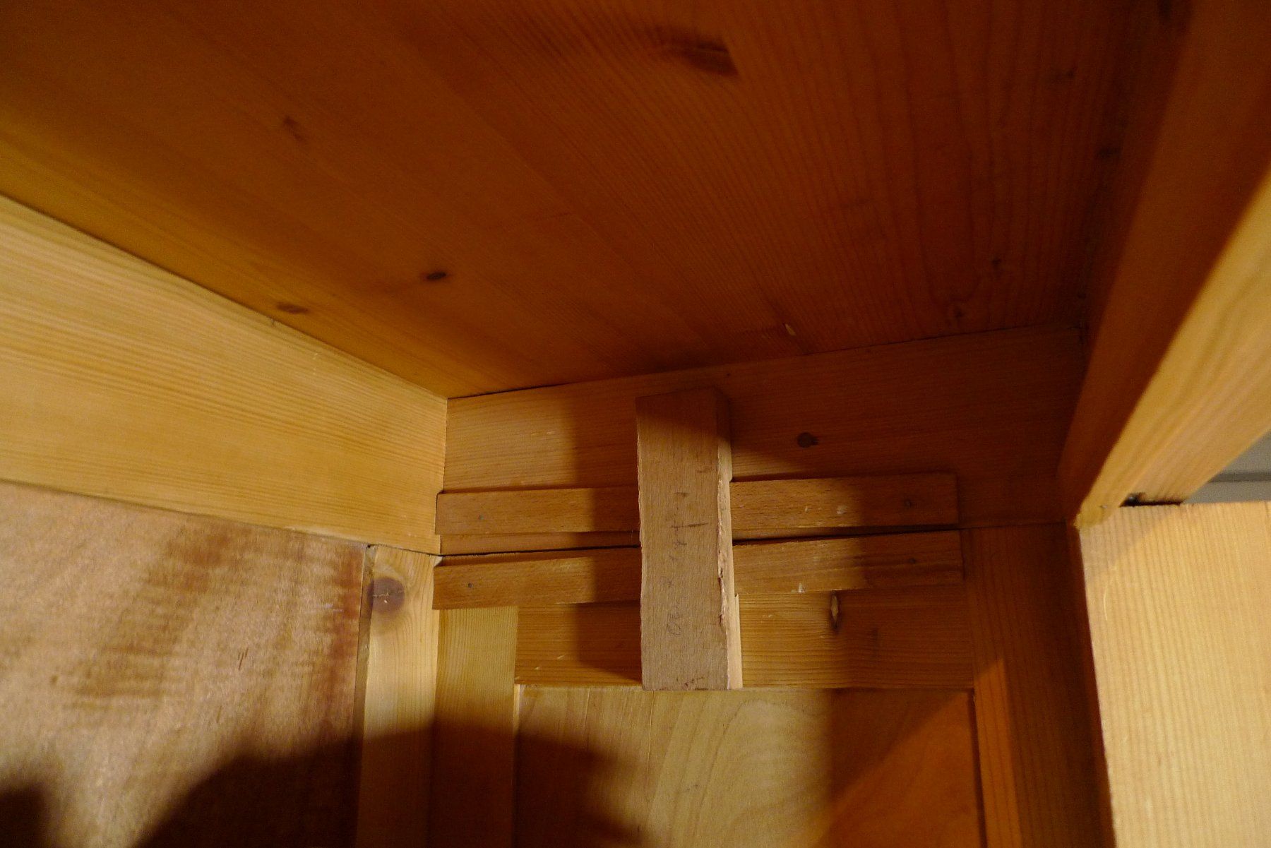 Armadi: Bauernschrank antik – Usato da Wil SG venduto da froschbiss 4