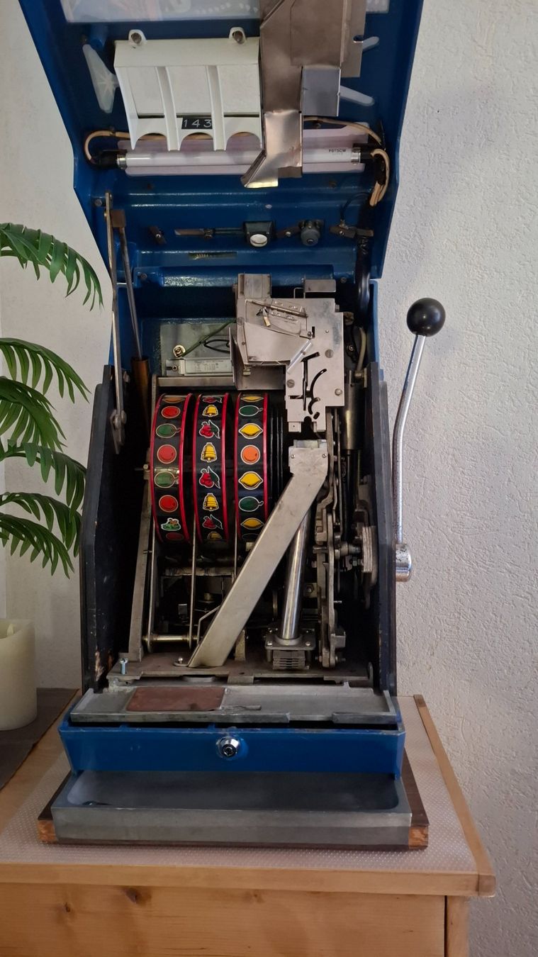 Slot Machine: Penny Arcade – Usato da Bitsch venduto da Quiksilver1969 2
