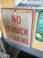 Vintage 2 Schilder USA ?No Trucks, Truck Parking , 60erJahre